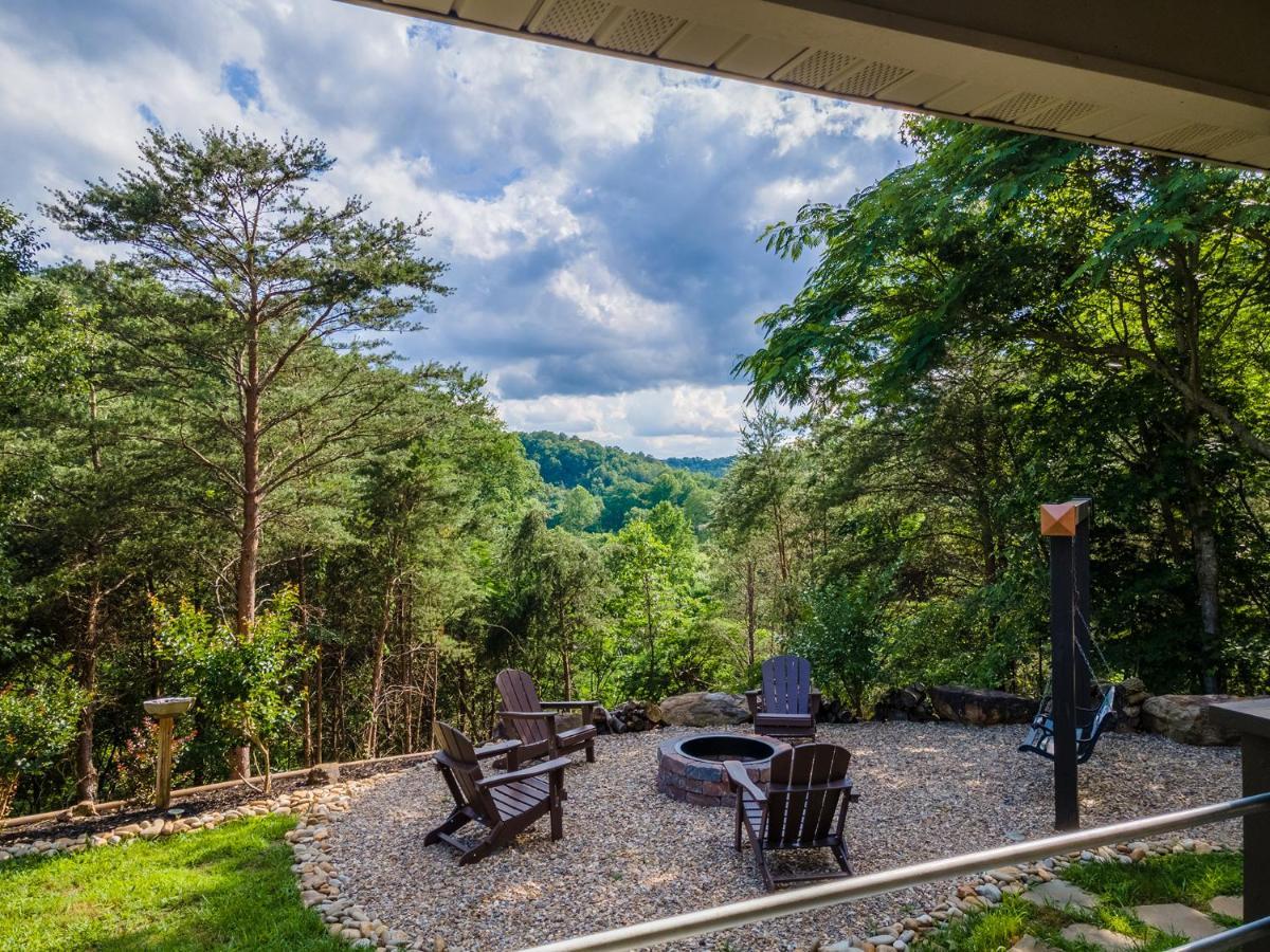 Tranquility Hollow, Indoor Pool, Game Room, 1089 Free Tickets Each Paid Day, Dollywood And More! Sevierville Exterior photo